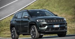 NOWY JEEP COMPASS  LIMITED 1,3 150KM 6A
